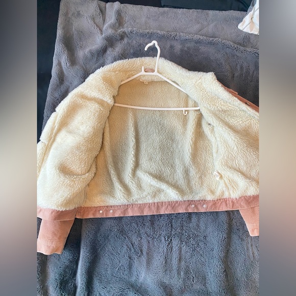 ILLA ILLA pink Sherpa Jacket - Picture 5 of 5